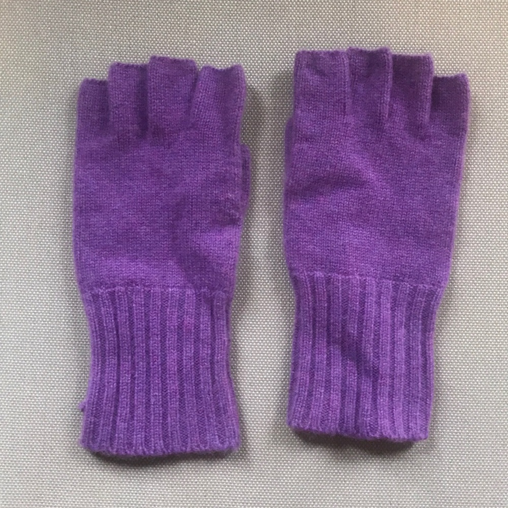 Meg Cohen Fingerless Cashmere Gloves